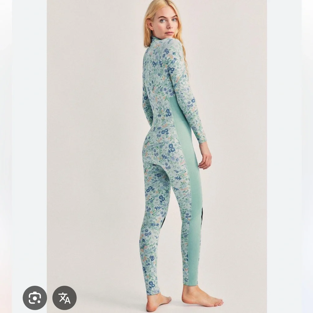 LoveShackFancy X Hurley Women's Blue Floral Full Wetsuit size XS - Picture 4 of 8